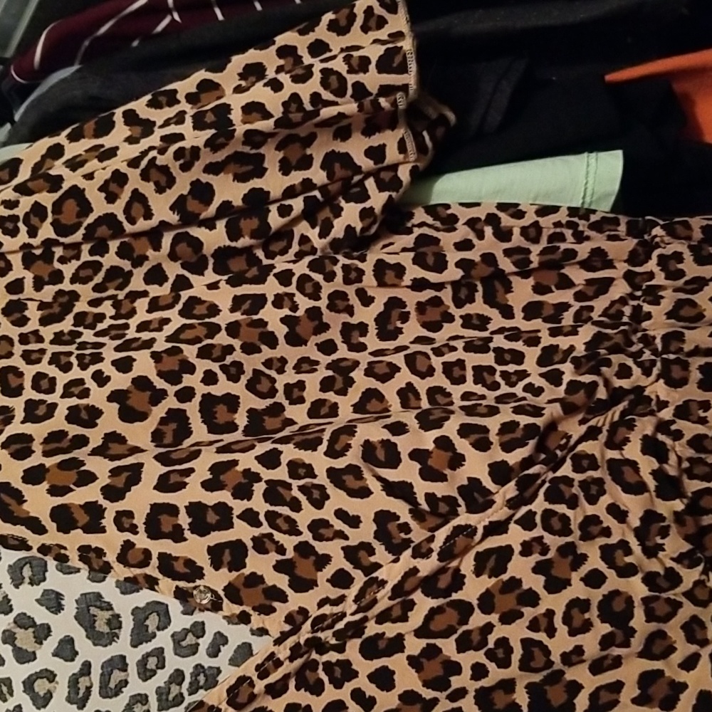 Dress - Picture 6 of 7